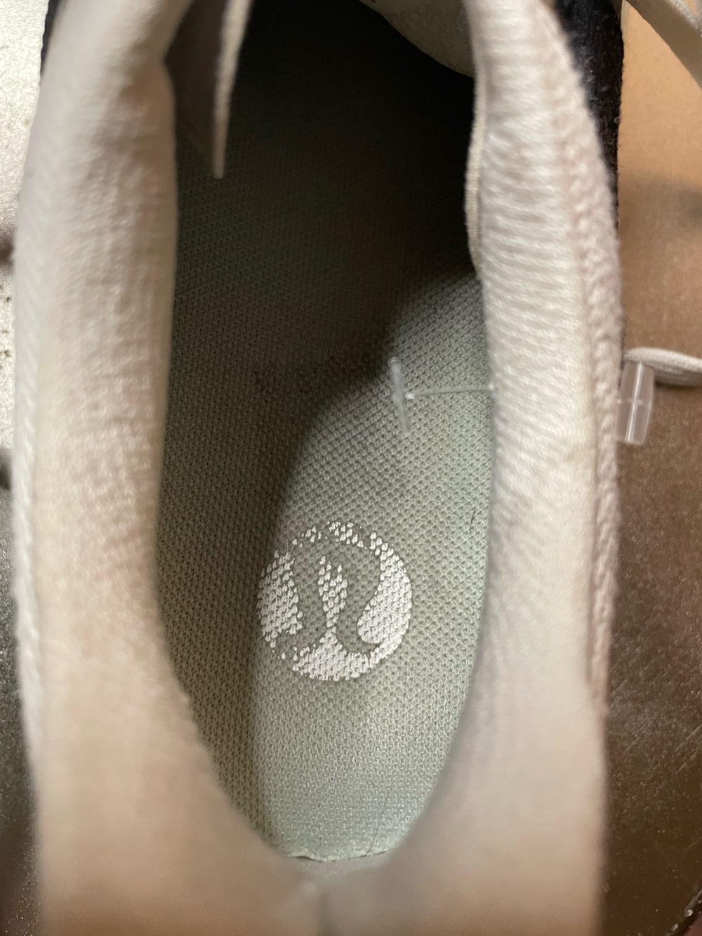Lululemon Women's Blissfeel 2 Running Shoe - Picture 14 of 14
